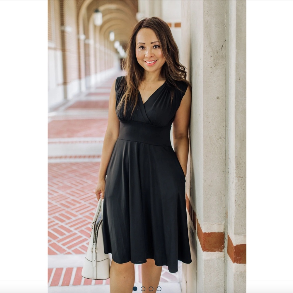 Karina Black Nora Dress Size S/M